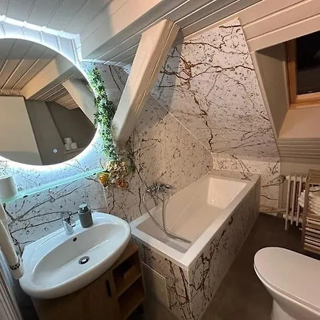 Univers 4 Apartment *
