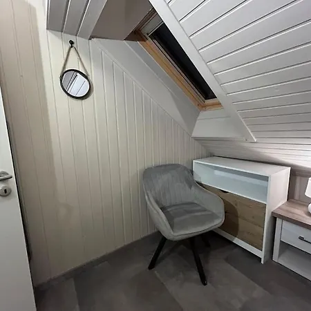 דירה Univers 4&4a *