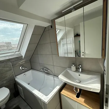 Univers 4&4a דירה